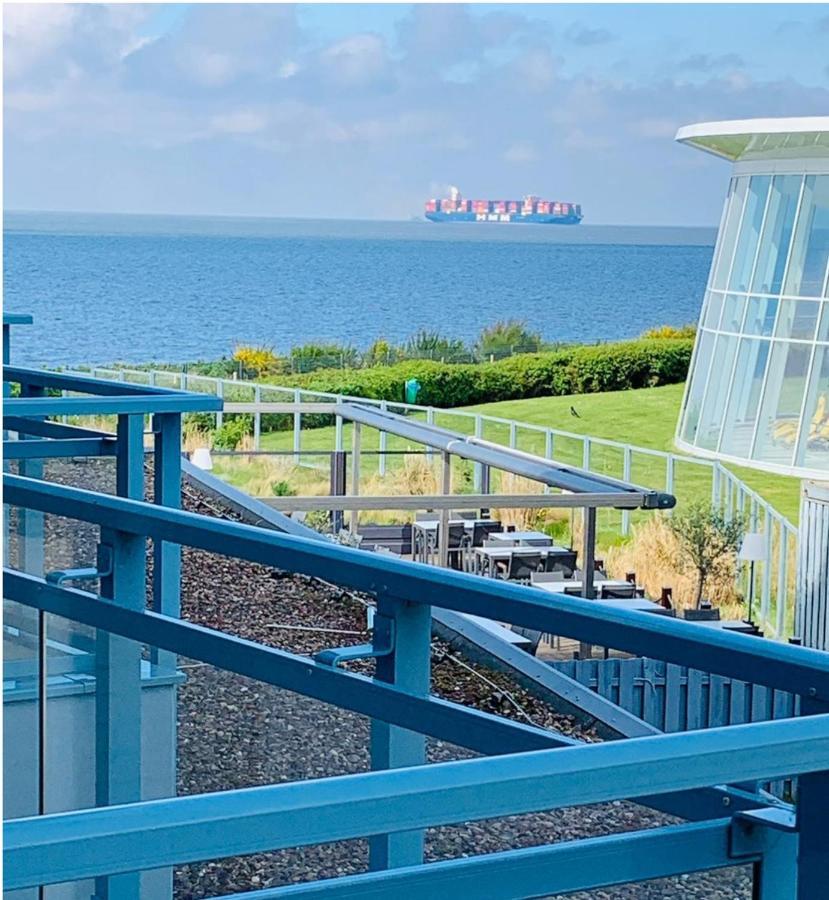 Duhnentraum Bestlage Am Sandstrand, Balkon,Meerblick, Parkplatz, Aufzug, Wlan, Bettwaesche,Handtuecher,Netflix Uvm Cuxhaven Exterior foto